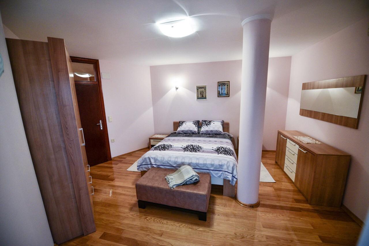 Apartman Natalija Banja Luka Exterior foto